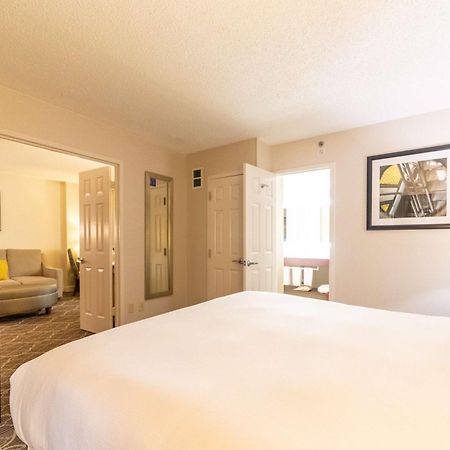 Doubletree Suites By Hilton At The Battery Atlanta Smyrna Eksteriør bilde