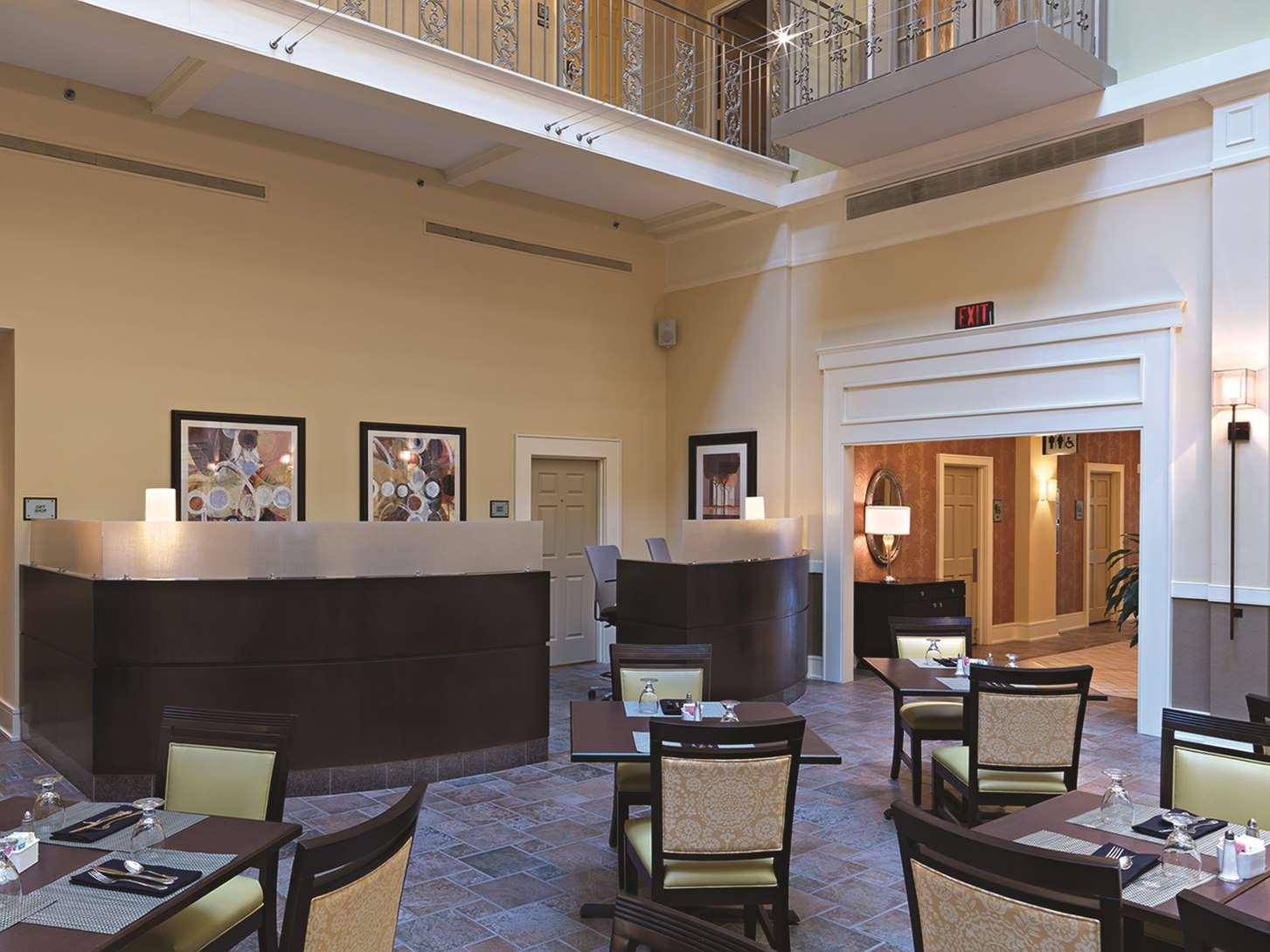Doubletree Suites By Hilton At The Battery Atlanta Smyrna Eksteriør bilde