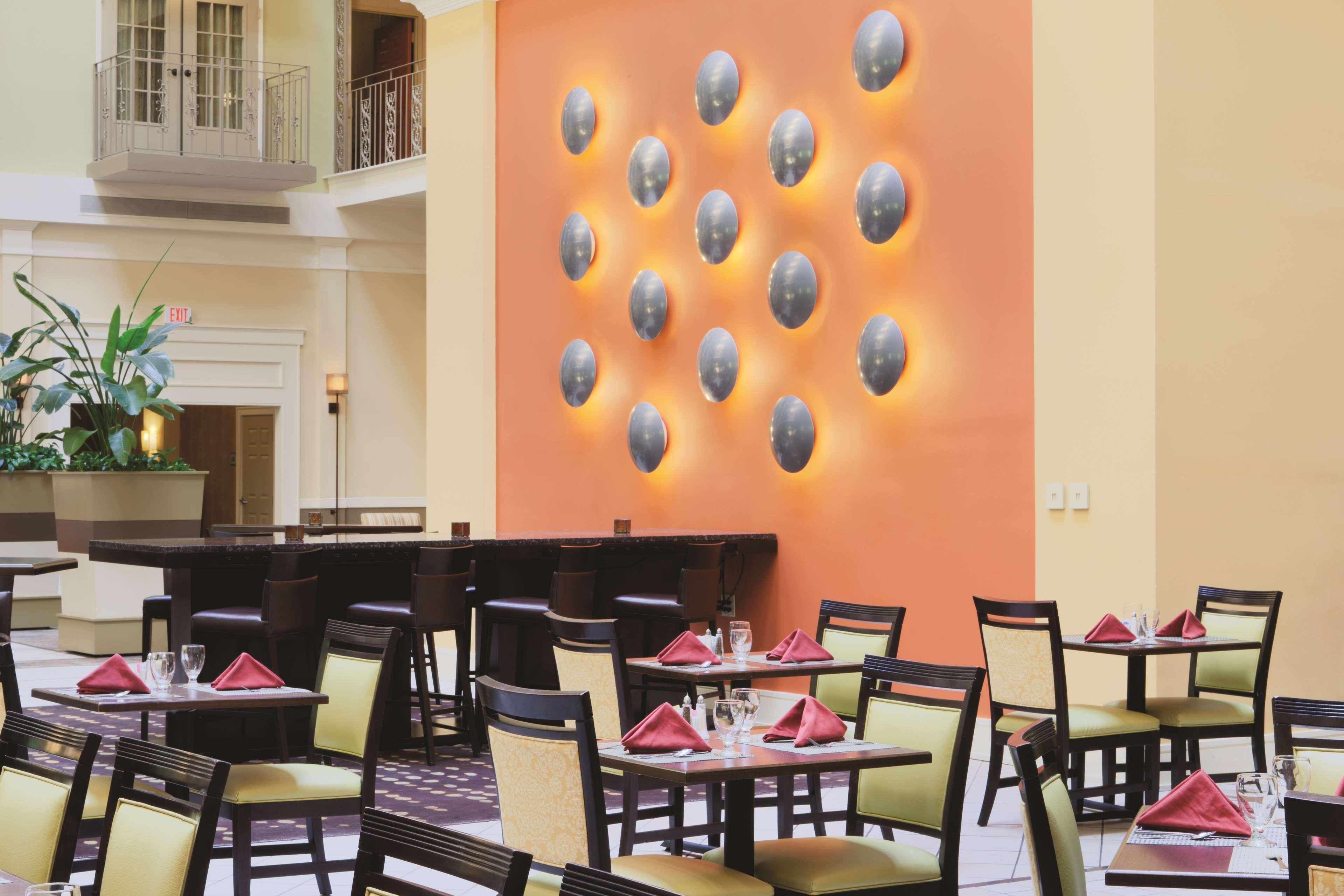 Doubletree Suites By Hilton At The Battery Atlanta Smyrna Eksteriør bilde