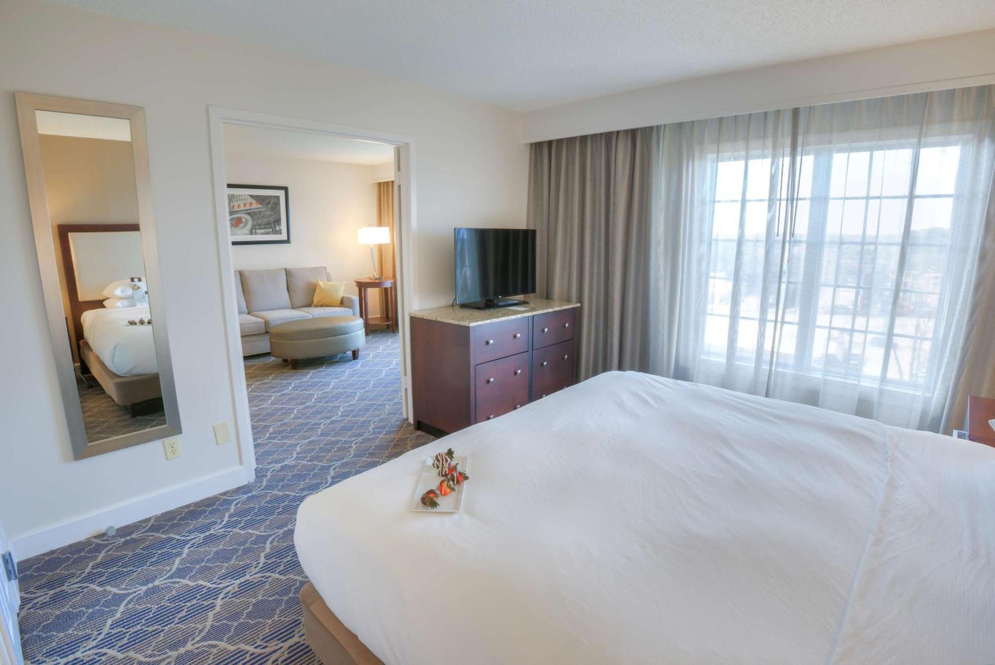Doubletree Suites By Hilton At The Battery Atlanta Smyrna Eksteriør bilde