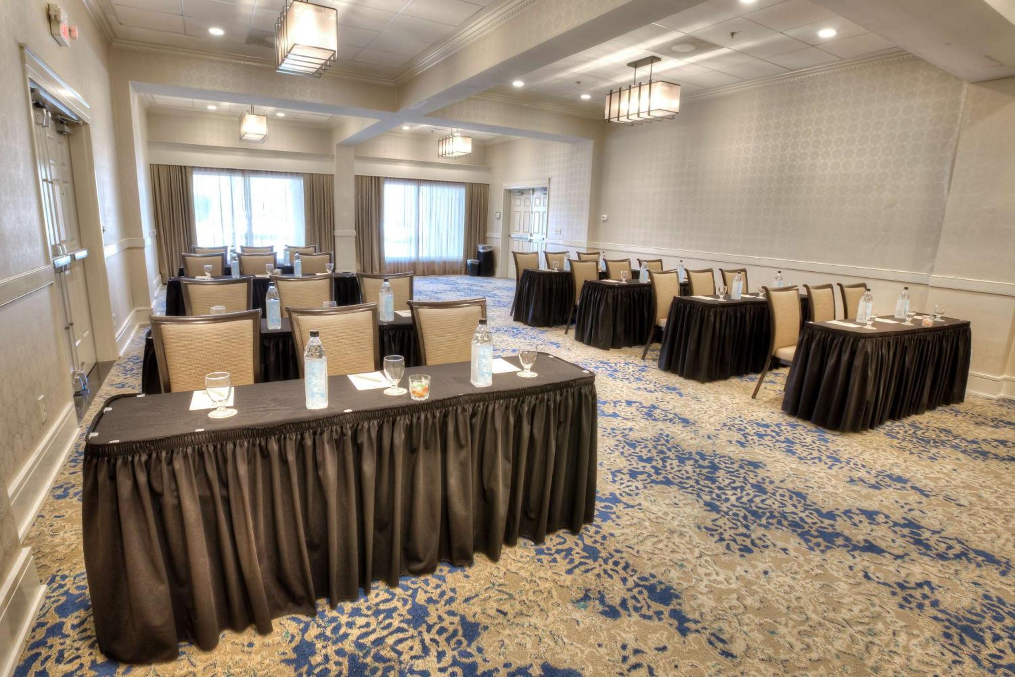 Doubletree Suites By Hilton At The Battery Atlanta Smyrna Eksteriør bilde
